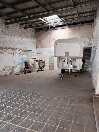 Imagen 8 de 11 de Galpón Deposito Barracas 270 M2 Buena Ubicación Multiuso Varios Rubros
