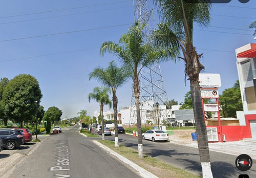Casa Ubicada En Col. Zoi Residencial. Zapopan Jalisco. Con 2 Recamaras Y 100m2. Entre Av. Acantilado Y Cam. A Las Cañadas.