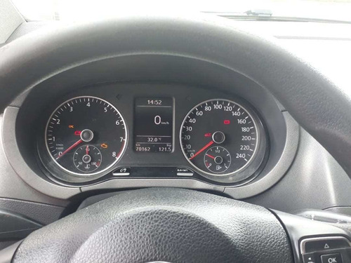 Imagem 9 de 13 de Volkswagen Fox Highline G2 1.6 8v Flex