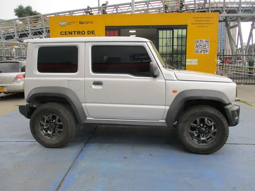 Suzuki Jimny 4x4 1500cc Mt Aa
