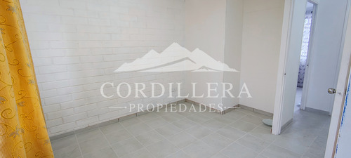 Acogedora Propiedad Ubicada En Tepas Uno Poniente