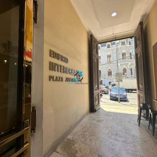 Dos Oficinas Independientes En Edificio Interoceánica