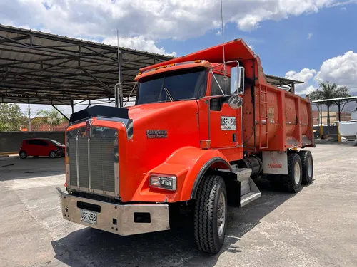 Volqueta Kentworth T800 Dobletroque Vendo