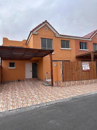 Casa 117m2 5d 3b, Cond Miseas Antofagasta