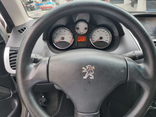 Imagem 10 de 11 de Peugeot 207 2013 1.4 Xr Flex 5p