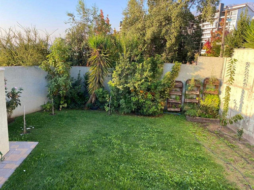 Hermosa Casa, 5 Dormitorios, + Sala De Estar (106482)