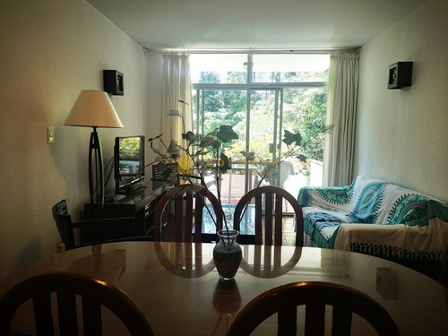 Apartamento En Venta Punta Del Este, Aidy Grill, Con Muy Lindo Entorno, Terraza Y Cochera, 2 Dormitorios, Bajas Expensas- Ref: 4216