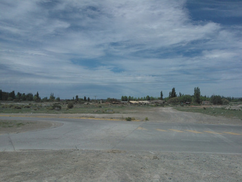 Imagen 7 de 16 de Vende 4 Has En Avenida 25 De Mayo Trelew, Chubut