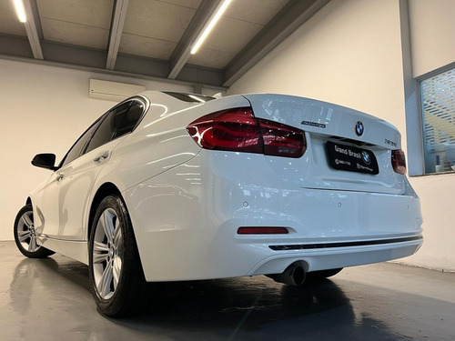 Imagem 7 de 11 de Bmw 320i 2.0 Sport 16v Turbo Active