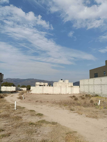 Terreno En Venta En En La Entrada A Tlapacoya, Hgo
