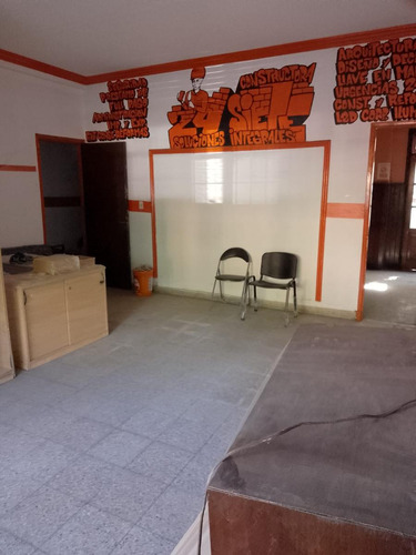 Alquiler De Oficina 100m² En Ramos Mejia En Pta. Baja Exc. Ubicación