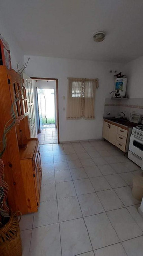 Departamento En Venta - 2 Dormitorios 2 Baños - Cochera - 130 Mts2 - Mar Del Tuyu