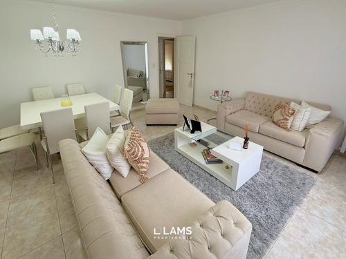 Ph En Venta - 4 Ambientes - Zona Puerto