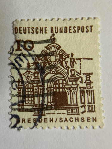 Sello Postal Alemania Castillo De Dresde De 1964