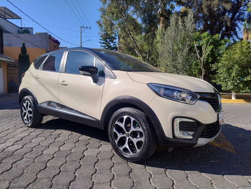Renault Captur 2.0 Iconic At
