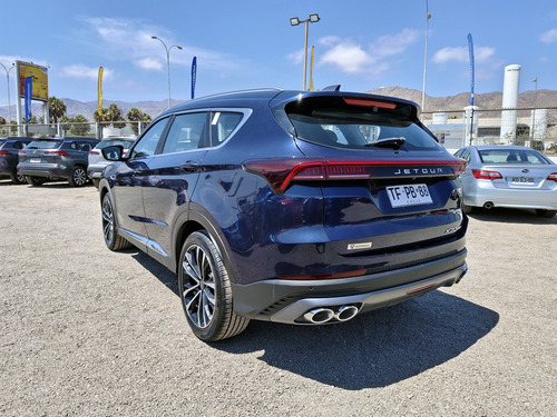 Jetour X70 Plus 1.5 At