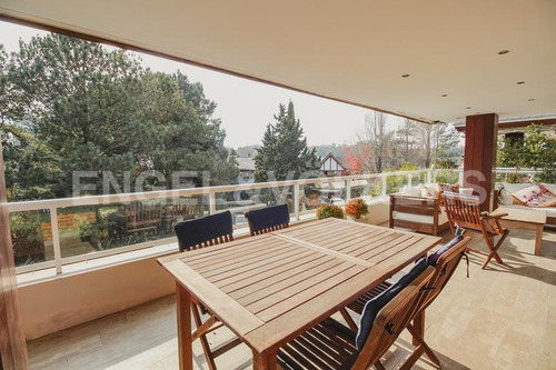 Imagen 3 de 15 de Espectacular Apartamento A La Venta En Parque Miramar