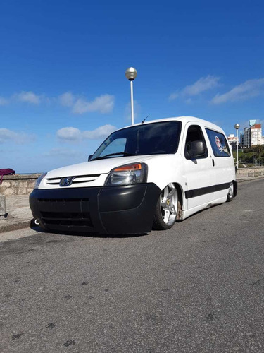 Peugeot Partner Furgon 1.4 Nafta