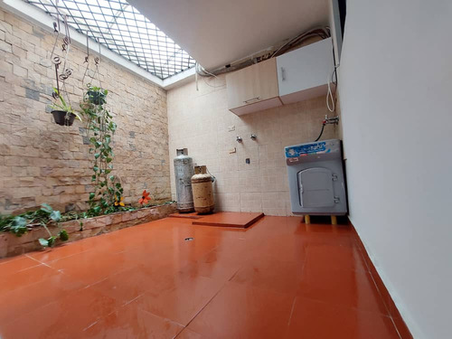 Townhouse O Casa Equipada En Conjunto Cerrado En Tazajal Naguanagua Alb 2
