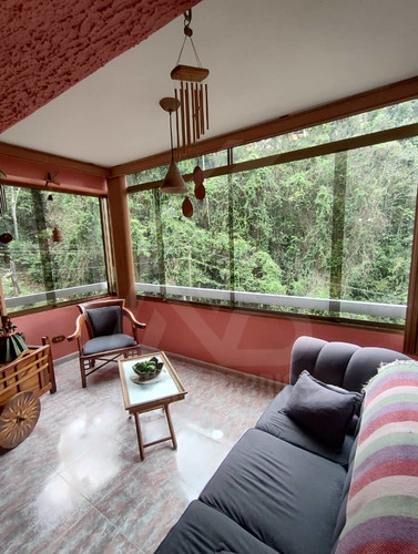 En Venta Apartamento Piso Bajo San Antonio De Los Altos-el Picacho-el Trébol I Remodelado 120 M2 4/2/1