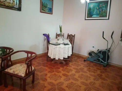 Casa En Dos Lagunas