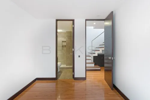 Apartamento En Arriendo En Los Rosales. Cod A3073
