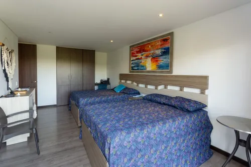 Apartamento En Venta En Llano Grande. Cod V18290