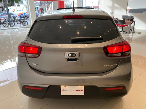 Imagen 12 de 25 de Kia Rio Sx 1.6 At Entrega Inmediata