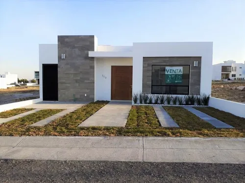 Amplia Casa En Una Sola Planta En Inmuebles Metros Cúbicos