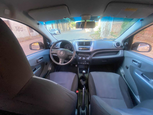Imagen 8 de 12 de Suzuki Celerio 2014 1.0 Ga 5p