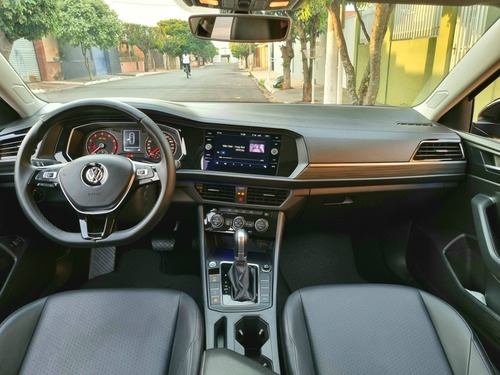 Imagem 9 de 15 de Volkswagen Jetta 2018 1.4 250 Tsi Flex Aut. 4p