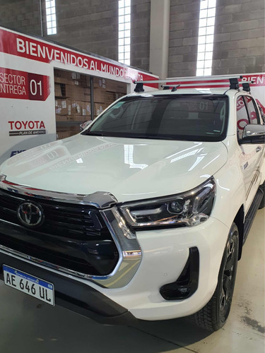 Toyota Hilux 2.8 Cd Srx 177cv 4x4 At