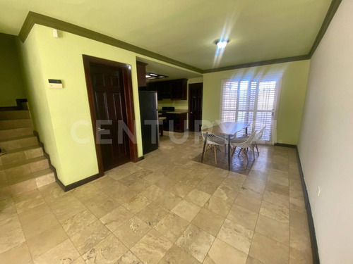 Casa En Renta.amueblada .quintas Sebastian, Chihuahua