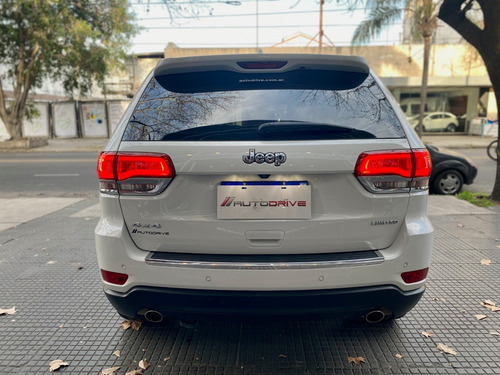 Imagen 19 de 22 de Jeep Grand Cherokee Limited 2015 Autodrive