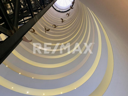 Consultorio - Comercial En Renta