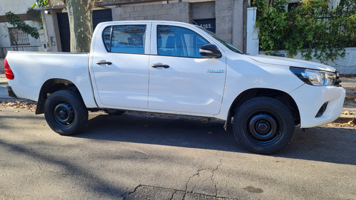 Toyota Hilux 2.4 Cd Dx 150cv 4x2