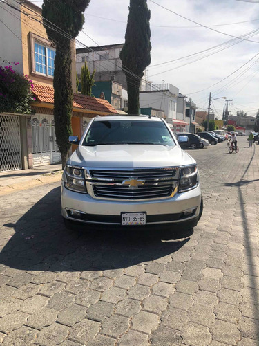 Imagen 3 de 14 de Chevrolet Suburban 5.3 Ltz V8 4wd 2da Cubo At 2015