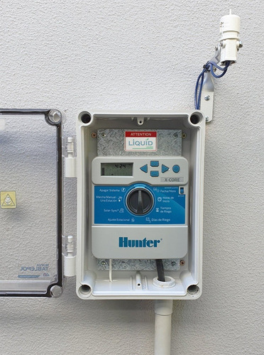 Imagen 2 de 10 de Programador Controlador Riego Hunter Xcore 4 Estaciones Zona