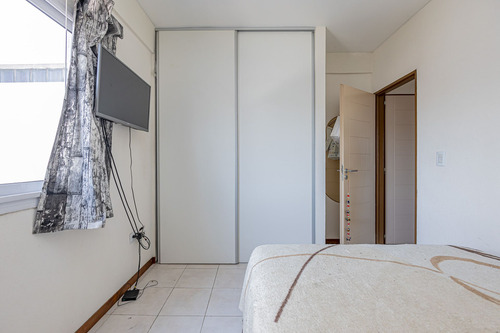 Venta Departamento 2 Ambientes - Caseros - Permuta