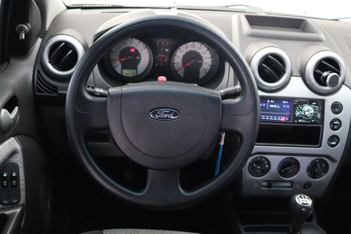 Ford Fiesta FIESTA SED. 1.6 8V FLEX 4P