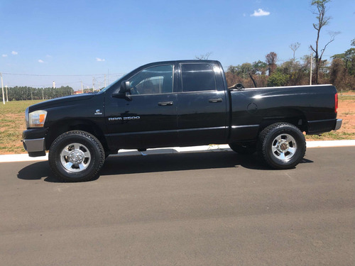 Dodge Ram 2500 5.9 Cab. Dupla 4x4 4p 2006