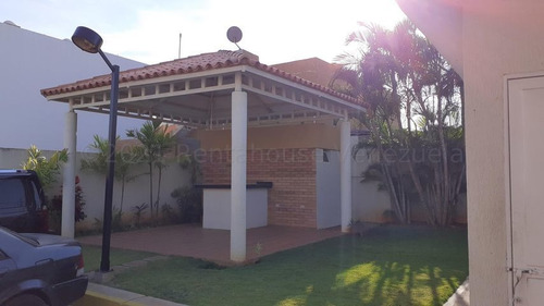Imagen 14 de 14 de Venta Townhouse De Oportunidad Maracaibo
