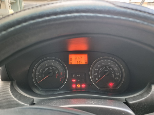 Renault Logan 1.6 16v Expression Hi-flex Aut. 4p