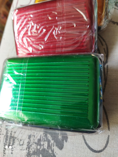 Billeteras Metálicas-allum Wallet Herméticas.negro/bco/plata
