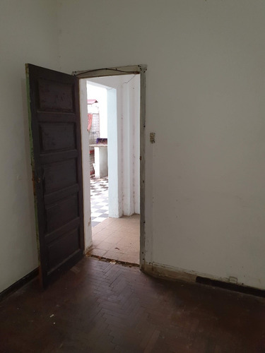 Imagen 16 de 20 de Dos Casas Y Local En Block