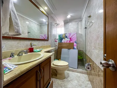 Vendo Apartamento En El Segundo Parque De Laureles - Medellín