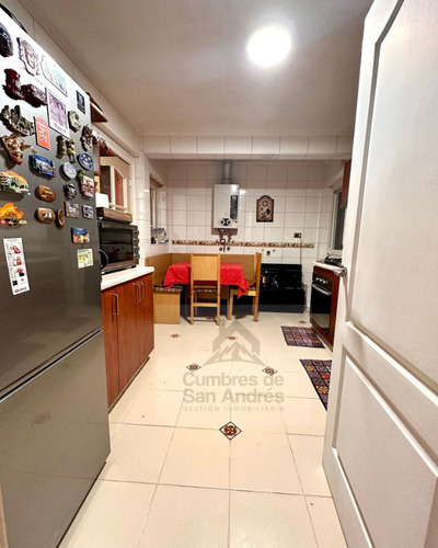 Se Vende Casa - Lomas San Sebastian