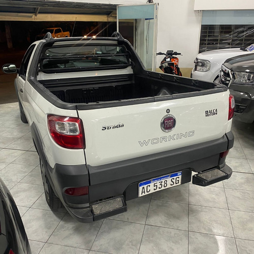 Imagen 5 de 6 de Fiat Strada Working