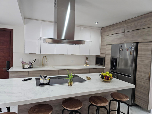 Casa En Venta Col. Chapultepec, San Nicolás De Los Garza