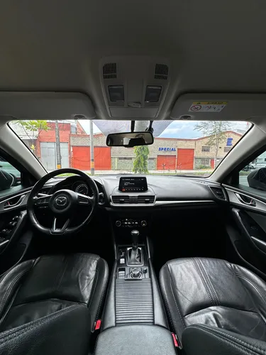 Mazda 3 2.0 Touring At